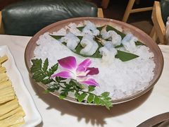 -喃喃椰·糟粕醋·椰子鸡火锅(七堡花园店)