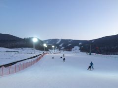 松花湖滑雪场-中旅松花湖滑雪场