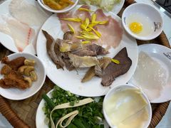 -桥香园云南过桥米线(金马碧鸡店)