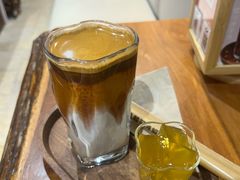 -Line 咖啡(石厦花园店)