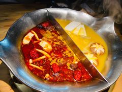 红颜花胶鸡锅-湊湊火锅·茶憩(杭州湖滨银泰in77店)