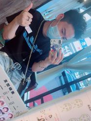 -一東造型烫发染发