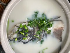 -天乐农家鱼头王(天目湖店)