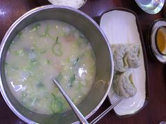 神仙雪浓汤(明洞店)-神仙雪浓汤(明洞店)