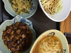 -禾诗夜市大饼油条(松江店)