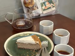 -SAFARI COFFEE