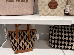 -hotwind热风(丽影广场店)