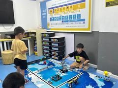-童程童美·信息学竞赛·乐高机器人编程(萝岗校区)