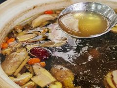 鸡汤-江川野生菌火锅铜锅鱼(贵清火锅店)