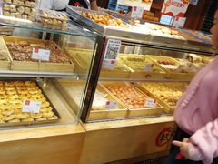 面包甜点陈列柜-糕材生•糕点•生日蛋糕(兴华街店)