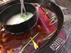 -重庆烧鸡公火锅(簋街店)