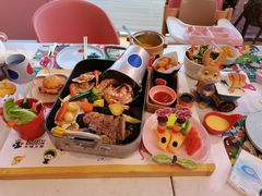 -水桶王国主题餐厅·聚会·生日派对·亲子活动·家庭套餐(亚龙湾希尔顿店)