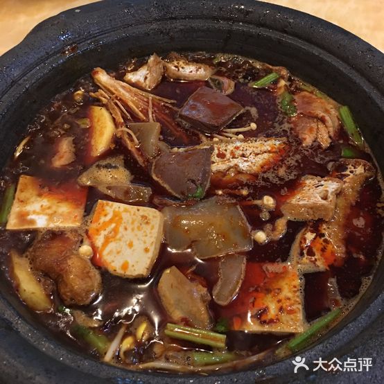 清镇第一家特色豆豉火锅(原三角花园)