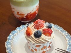 -Rosy洛绮·蛋糕咖啡店