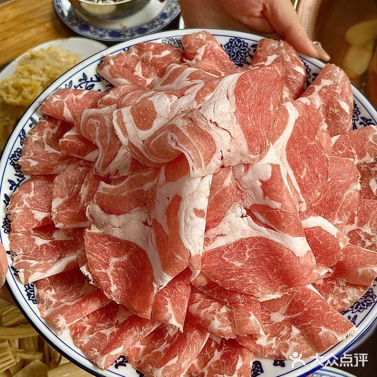 北京！北京！大栅栏！好吃到失语的铜锅涮肉！