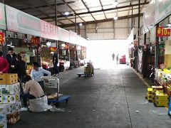 -上海龙吴水胜海发市场