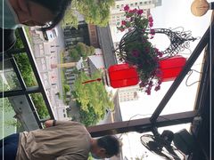 -吴越荣记苏州菜·松鼠桂鱼100%活鱼现做(斜塘老街店)