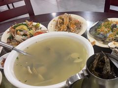 -岛中岛·海鲜大排档·万宁老字号(东澳店)