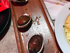 -沪小胖小龙虾(淮海中路旗舰店)