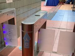 -奥冠体育华师附中恒温游泳馆