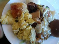 -山明水秀大饭店