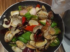 -巴厘龙虾·榜首油焖大虾(音乐学院·沿江酒馆店)