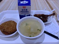-光明·博海美食花园(上海瑞金医院12号楼店)