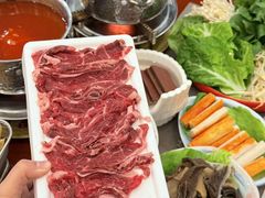 -元一希尔顿酒店·鲜切牛肉火锅禅自助餐厅