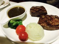-斗牛士牛排(南京东路店)