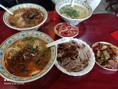 -金杨拉面王小吃面馆·牛三宝面·红烧牛肉粉