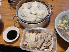 -金原鸭血粉丝汤·汤包·脆皮烤鸭(南京博物院店)