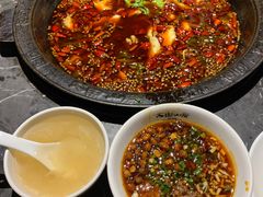 -大鱼山房鱼头火锅(老字号品质店)