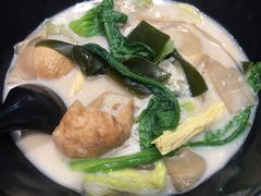 -麻小劲菌汤麻辣烫(体育西路店)