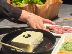 -德天肥牛海鲜火锅(城西银泰店)