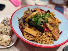 -大食代美食广场(上海中心店)