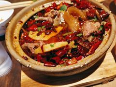 -有红鸡毛店·砂锅菜(抚琴夜市店)