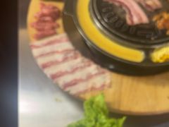 -胡悦里韩式烤肉(芝罘万达广场店)
