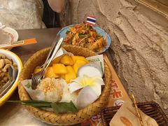 -小小集渔·泰式大排档(太古里香槟店)