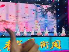 -东港音乐喷泉广场