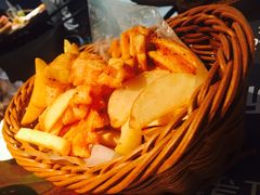 -酷公社·榴莲披萨(太原街店)