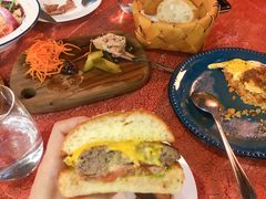 -羽深肉铺 Steak & Wine