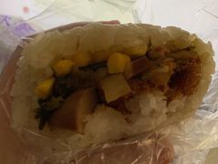 特色综合味饭团-秋英饭团(大庙新村店)