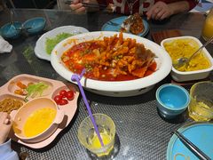 -月枫江南小馆(绿地缤纷广场店)