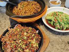 小炒黄牛肉-爱饭(玉兰路直营店)