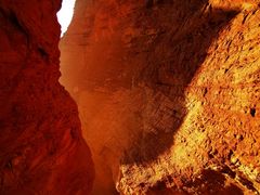 -天山神秘大峡谷