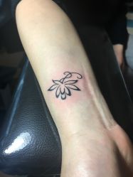 -越域刺青