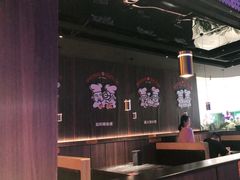 大堂-胖哥俩肉蟹煲(长沙高铁吾悦广场店)