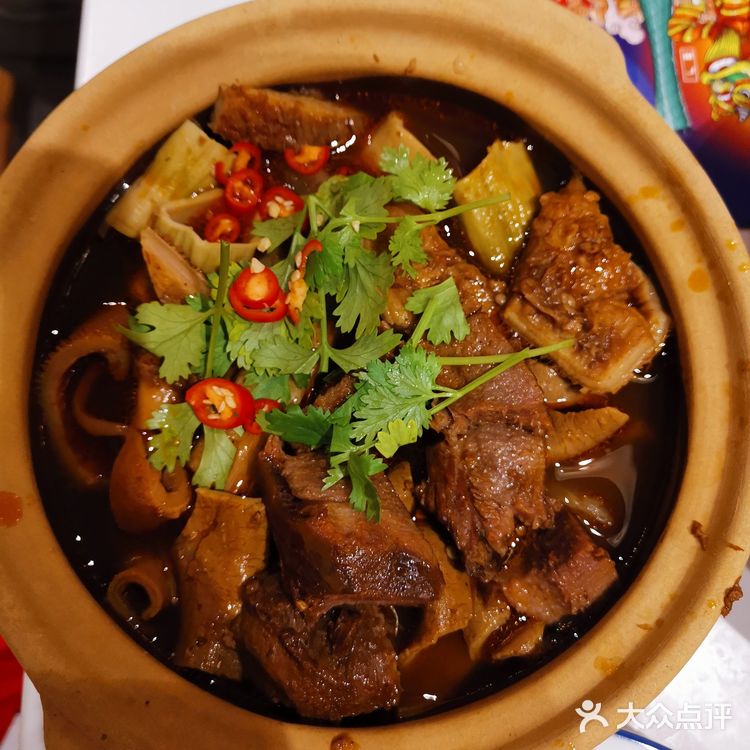 下午3点多拿的号，到了5点准时进入