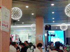 大堂-首旅京伦酒店·8号时尚餐厅