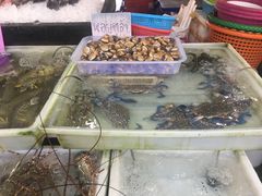 -拉威海鲜市场